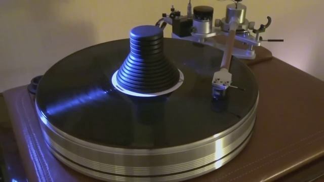 Leather VPI Turntable, Miyajima Labs OTL 2010 mono bloc tube OTL amps, and Quad 57 Speakers смотреть онлайн