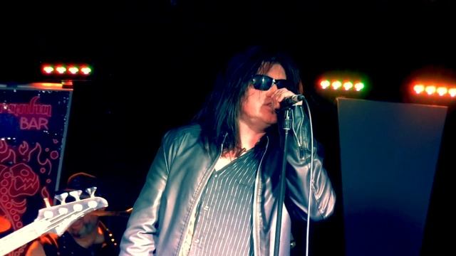 Sun King LOVE REMOVAL MACHINE Live! THE CULT "Tribute" PIRANHA BAR Montréal Canada 2024 смотреть онлайн