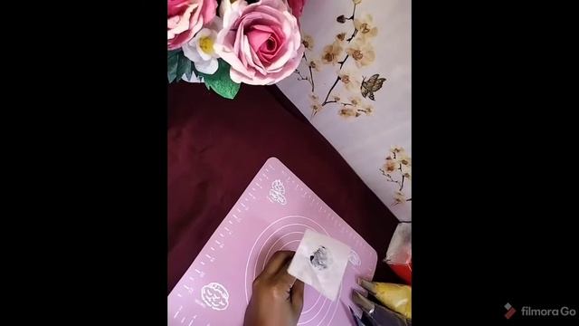 Bunga viola buttercream dari spuit mawar #Buttercream flower #spuitmawar смотреть онлайн