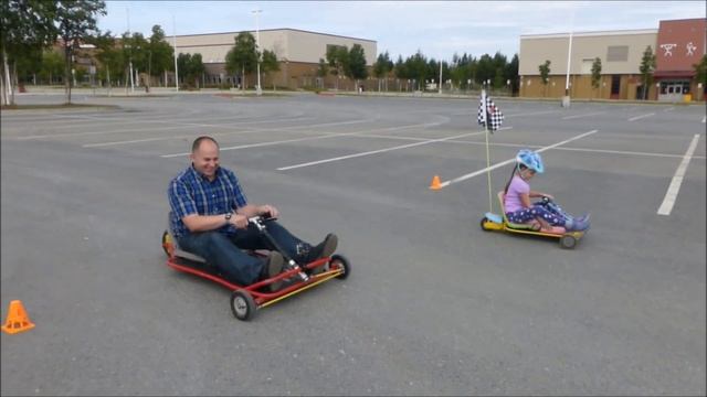 Аляска. Классные Гонки - Папа с Дочкой соревнуются на Электро-Картингах, Карт Go Kart