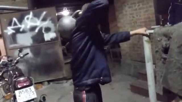 32 KG Weight vs Russian Dude смотреть онлайн