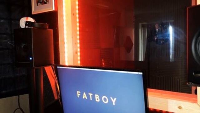 Keep Em Closer Lon B Ft Bedo3sk