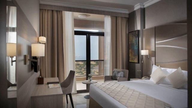 Two Seasons Hotel & Apartments, Dubai, United Arab Emirates смотреть онлайн