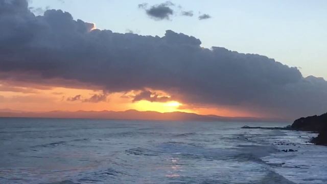 Sunrise at la Marsa смотреть онлайн