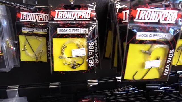 Shore Fishing Tips for Beginners - My Life Jacket Blew Up! смотреть онлайн