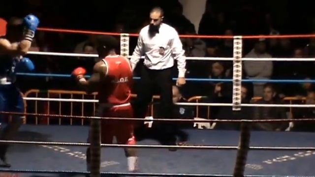 Velada boxeo Sedavi Santi Olivas y Paolo Salvatore смотреть онлайн