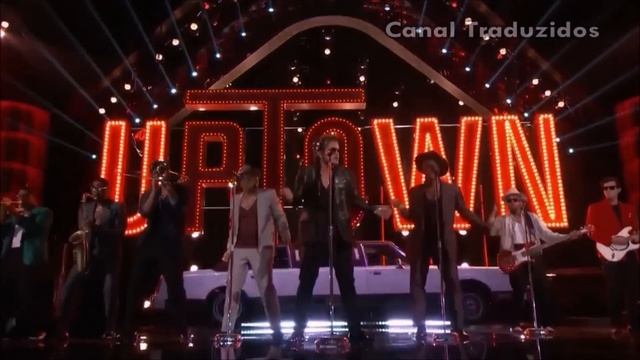 Mark Ronson Uptown Funk Ft  Bruno Mars Live (Legendado)