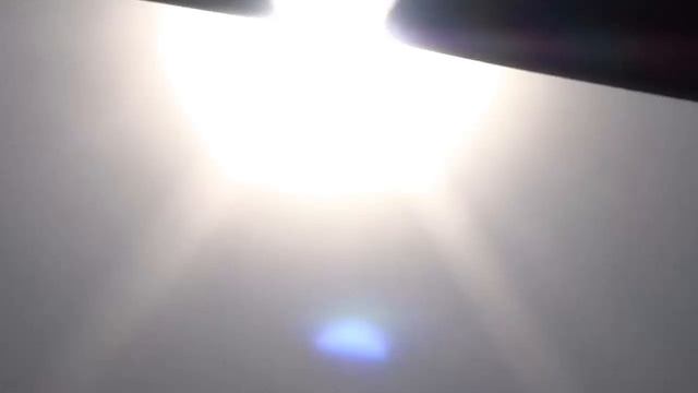 НЛО над Крымом - Евпатория на фоне Солнца 30 апреля 2021 смотреть онлайн