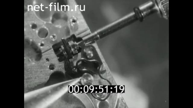 Устройство и сборка кварцевых часов, 1988г смотреть онлайн