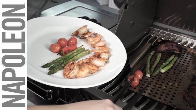 Napoleon's Stainless Steel Precision Tongs смотреть онлайн