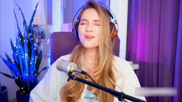 Юлия Щербакова / Легенд — «Город влюблённых». Анна Герман (cover) 🏙🌃💖#русскиепесни #coversong #ссср