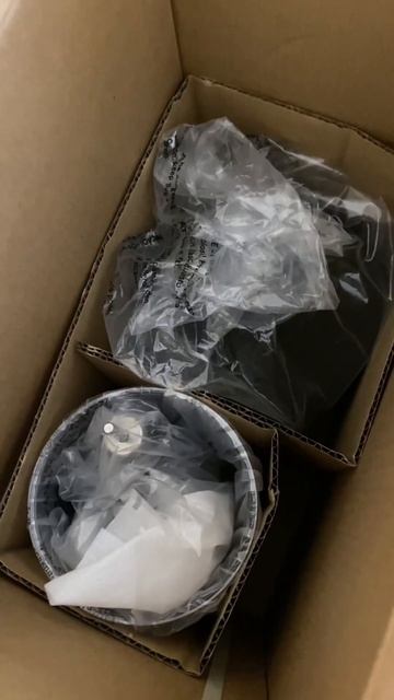 Распаковка блендера Midea 6000 Serie смотреть онлайн