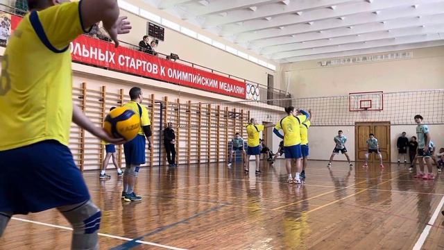 Волейбол. Звезды эстрады-Гимназия N6 смотреть онлайн