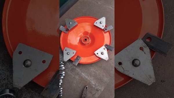 Роторная косилка КР - 01. Замена режущих сегментов.