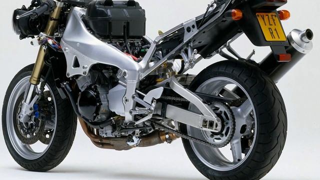 Мото история спортбайка Yamaha YZF-R1 1998 (обзор мотоцикла Ямахи Эр Один 1998/1999 года) - 1 серия смотреть онлайн