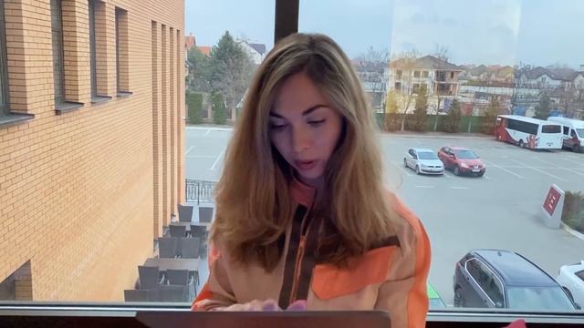 ЭТО КРАААШ!!! ЖЕНА АУРУМА vs ЖЕНА ХОЛДИКА! АНЯ ВЫБИЛА ЛЕГУ!!!🙀🙀🙀 смотреть онлайн