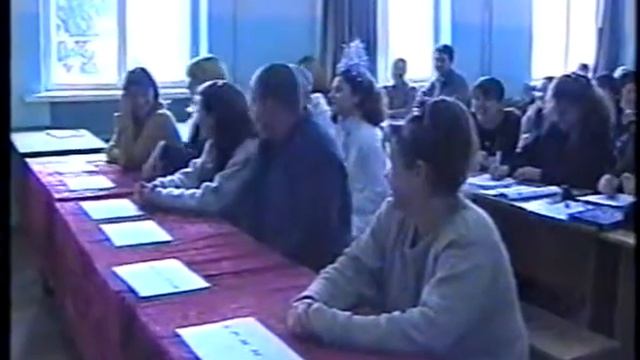 ТГАТУ АРХИВ Студенты бухгалтера игра Слабое звено 21_ 12_ 2001 г. смотреть онлайн