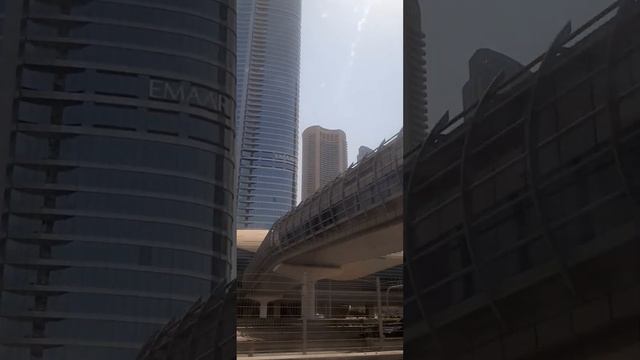 Дубай из окна авто. Октябрь 2022