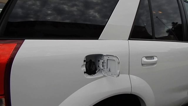 2004 Saturn Vue AWD SUV in depth walk around video review! смотреть онлайн