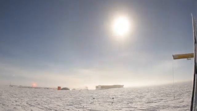 2005_04_26_full_moon_large смотреть онлайн