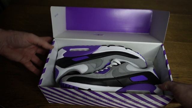How to STORE your Recrafted Nike Air Max 90 WITHOUT Crunching Them !!! смотреть онлайн