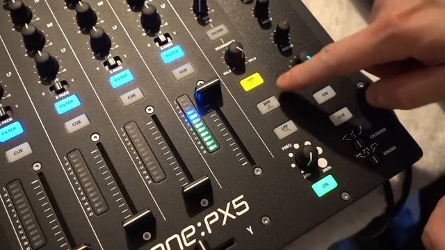 Allen & Heath Xone:PX5 Mixer Review смотреть онлайн