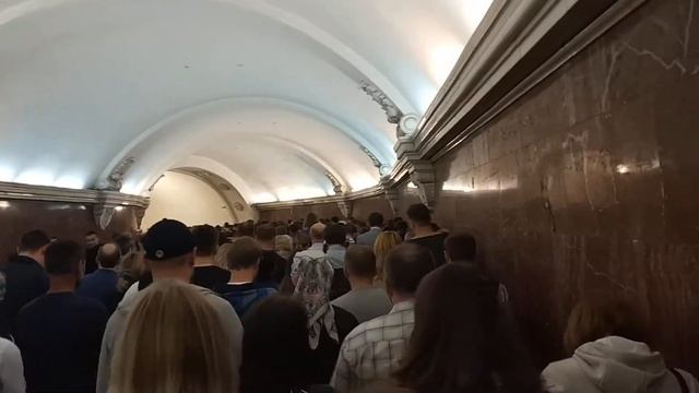 И так каждый день............ смотреть онлайн