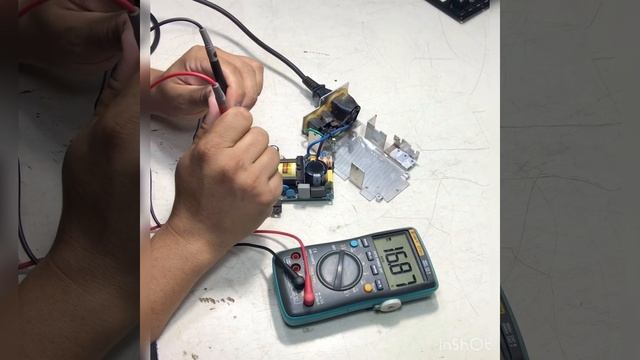 Fonte de mesa behringer com defeito смотреть онлайн