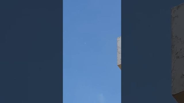 Нло израиль .. на 11 секунде внизу пролетает еще нло смотреть онлайн