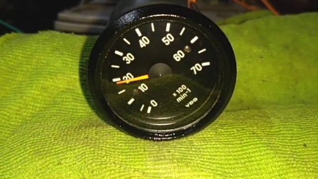 Prueba tacómetro VDO смотреть онлайн