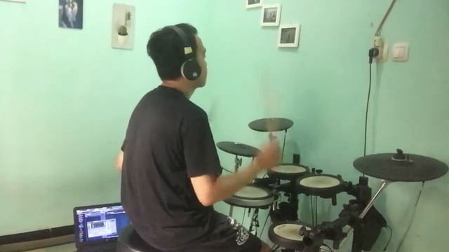 30 Seconds To Mars - Attack (Drum Cover) смотреть онлайн
