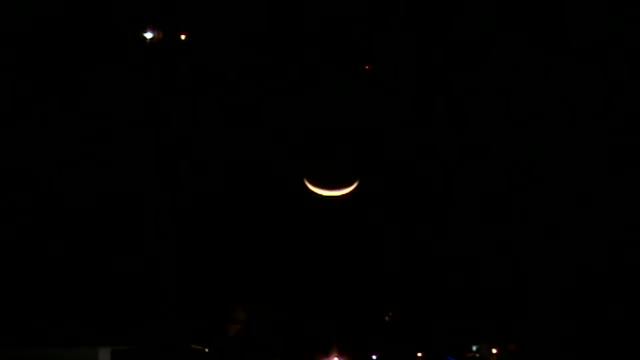 Pôr da Lua -- Moonset visible from João Pessoa, Paraíba (time-lapse) - October 29, 2011 смотреть онлайн