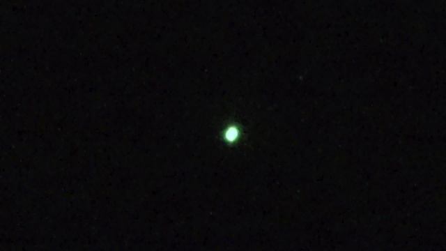 Зона34 по звёздам видно как НЛО меняет направление полета
