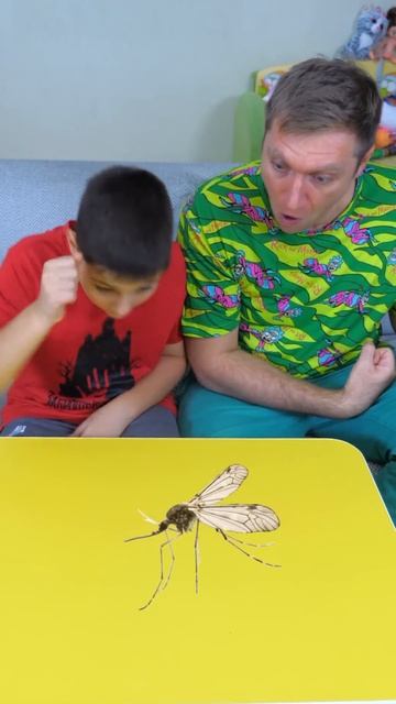 Funny game! Tasty vs Mosquitoes 😁🍕🦟 Ed and Olivia #shorts смотреть онлайн