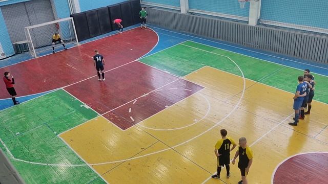 "БАРС"-"СДЮСШОР-77"/Серия пенальти//3:4//1/2 финала Кубка 2 дивизиона Лиги мини-футбола Вологды-202 смотреть онлайн