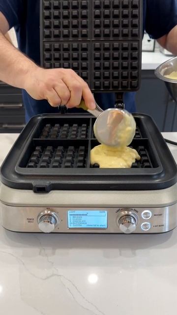Homemade waffles at home that are just as delicious as your favorite restaurant waffles. смотреть онлайн