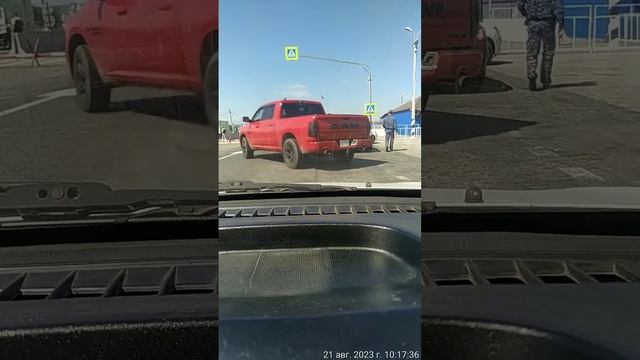 пост Урух и знак STOP смотреть онлайн