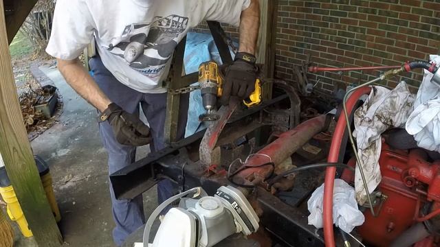 One More Step Forward ~ Progress!! Removing Rust on the Frame of the Willys Jeep CJ2a and Painting смотреть онлайн