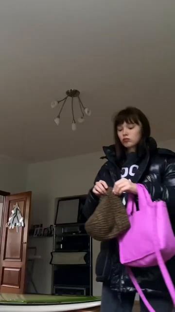 Мне одной как-то нехорошо в последние дни? Ретроградный сатурн? #модель #блог смотреть онлайн