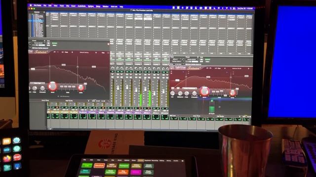 Using @fabfilter Saturn 2 (Anthony Rodriguez) смотреть онлайн