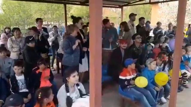 Звезды Open Air Astana посетили столичных детей-сирот смотреть онлайн