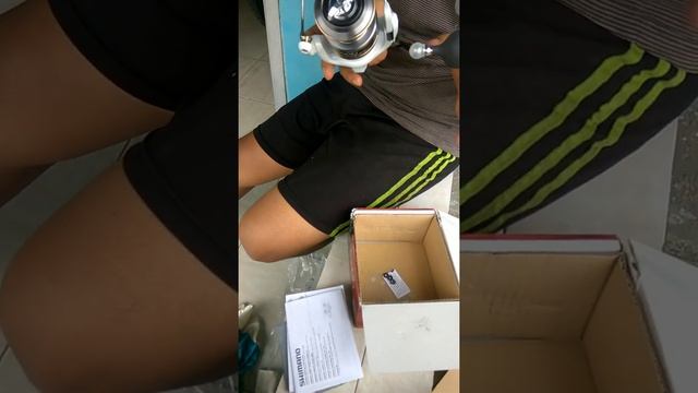 Unboxing Shimano stradic 6000 PG смотреть онлайн