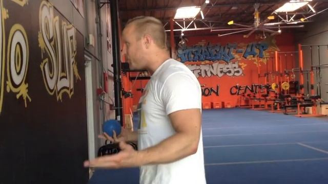 How to get rid of Shoulder Pain in 6 minutes смотреть онлайн