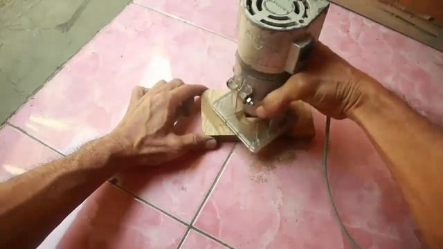 Teknik Membuat Lubang Untuk Bearing Pada Kayu Tanpa Hole Saw Cutter смотреть онлайн