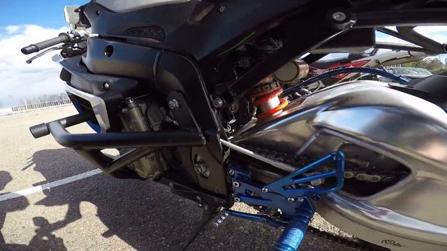 _Защитная клетка для станта на мотоцикл BMW S1000RR (модельный год 2010) смотреть онлайн