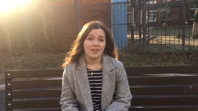«Апрель» Белла Ахмадулина. Читает Варя Азизова смотреть онлайн