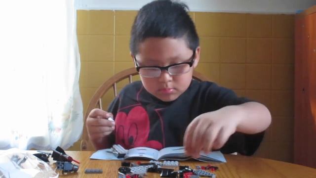 JDTV - LEGO StarWars Shadow Troopers Building Set смотреть онлайн