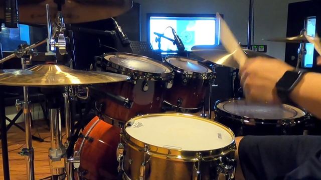 Thirty Seconds To Mars - Closer To The Edge - Drum Cover смотреть онлайн
