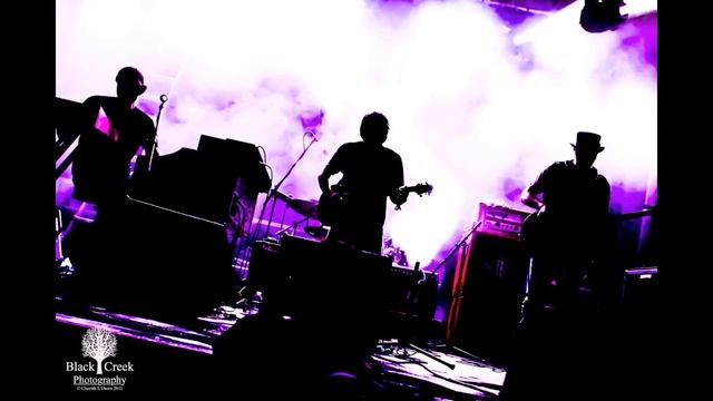 Aura Music Festival 2012 - Friday Crushed смотреть онлайн