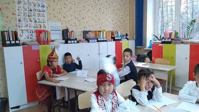 Жанар Серікқызы Кеулимжаева - учитель казахского языка и литературы школы-лицея «MAQSAT»